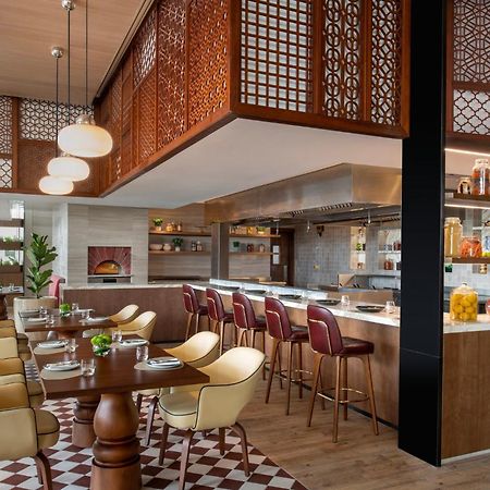 Abesq Doha Hotel And Residences, An Ihg Hotel Экстерьер фото The Kitchen at The Westin Dubai