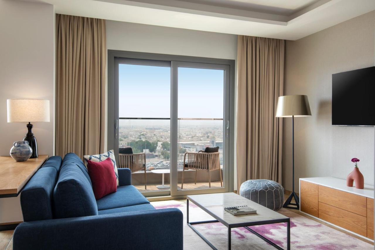 Abesq Doha Hotel And Residences, An Ihg Hotel Экстерьер фото A suite at the hotel
