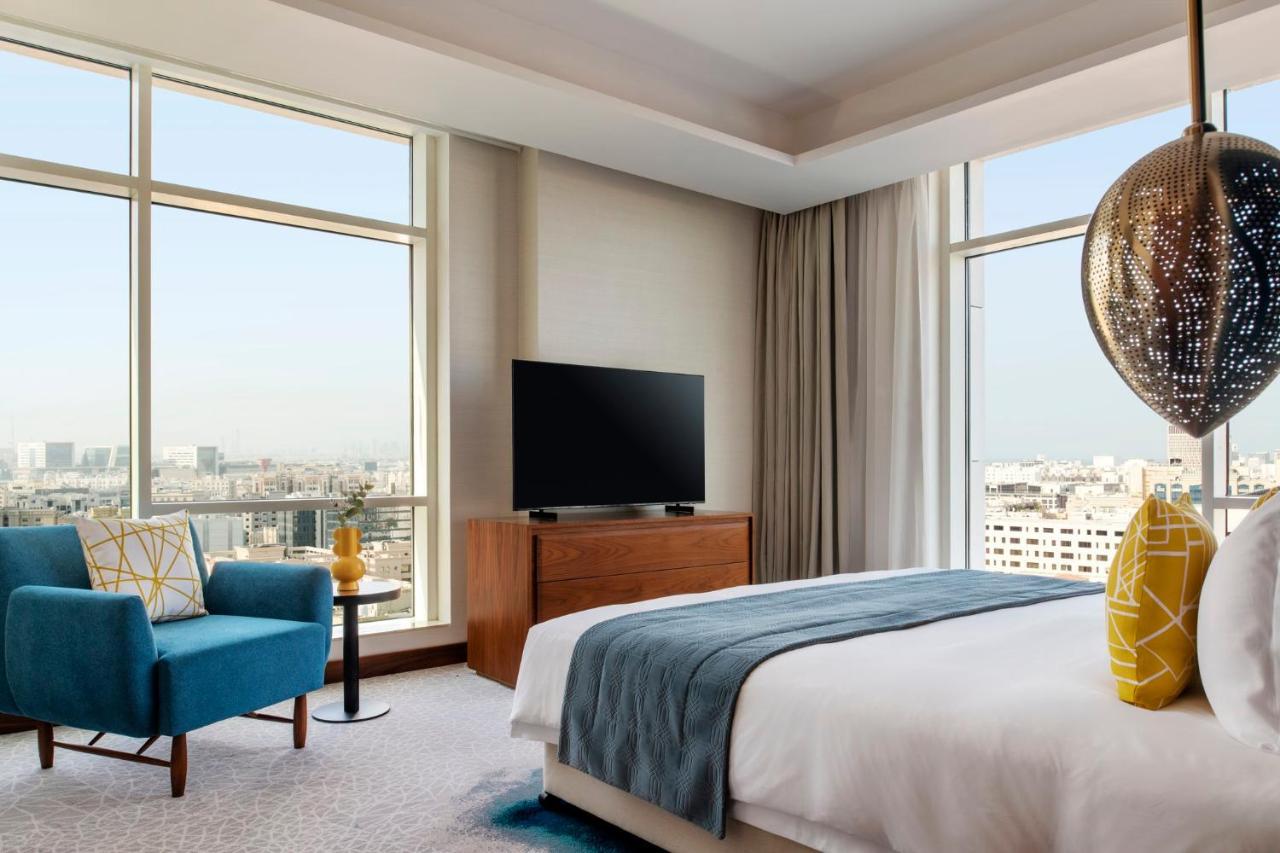Abesq Doha Hotel And Residences, An Ihg Hotel Экстерьер фото A bedroom at the hotel